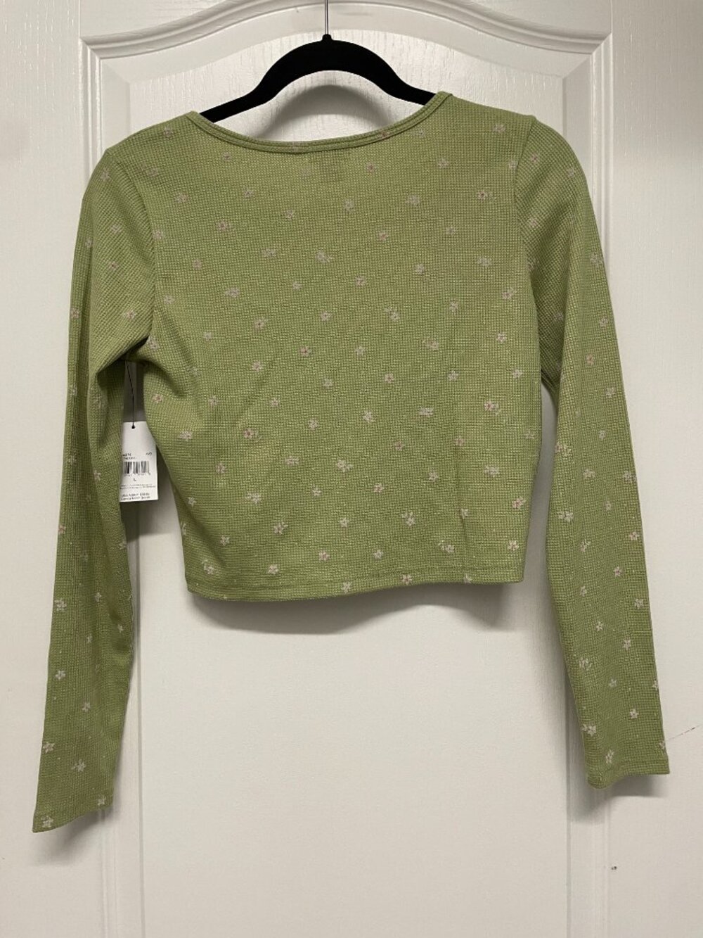 Entire Closet $5! NEW Billabong Reece Floral Thermal Long Sleeve Crop Top Large - Picture 8 of 13